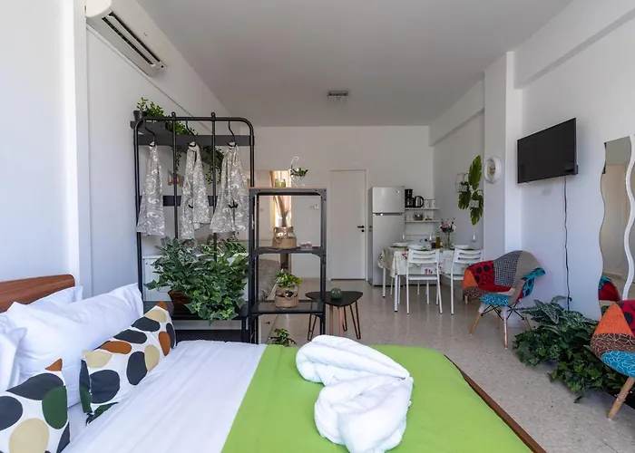 Oasis - Cozy In Larnaca